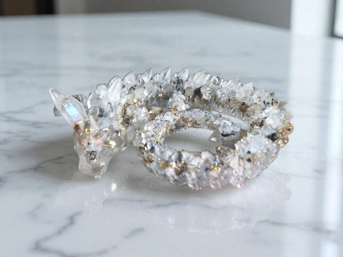 Dragon Pierre de lune arc-en-ciel