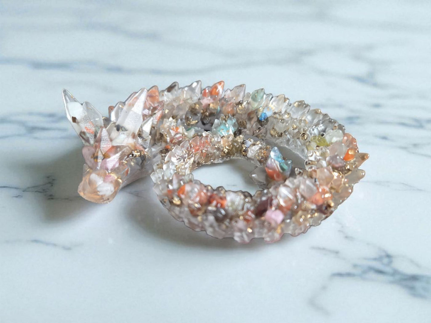 Dragon Orgonite pierres mélangées